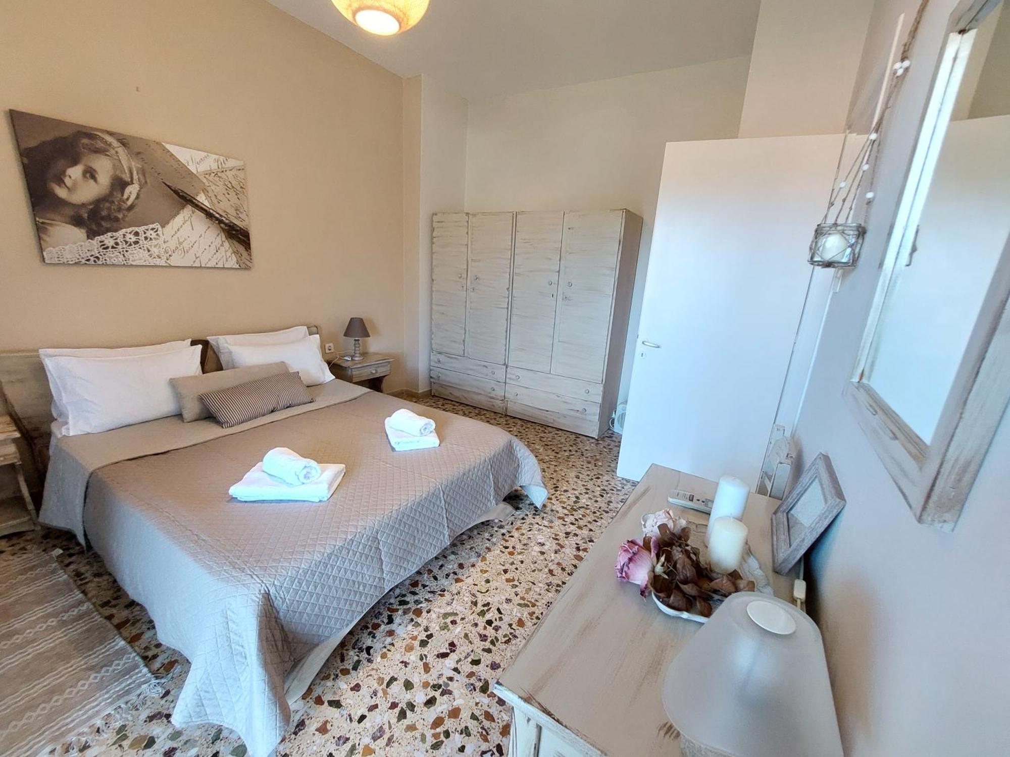 Lourantos Studios & Apartments Vathy  Exterior foto